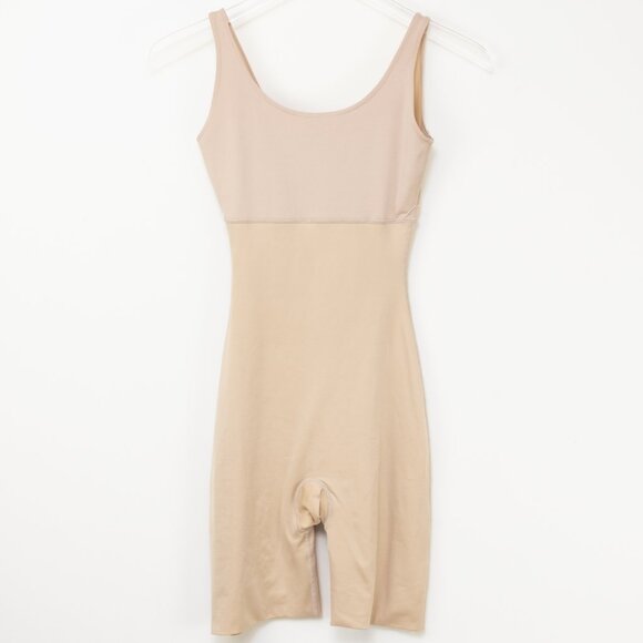 Spanx Mid Thigh Bodysuit Shapewear Compression Smoothing Nude Size Small